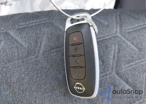 2025 Nissan Kicks Sv Intelligent Awd z USA, uszkodzony, nr VIN 3N8AP6CB6SL365969